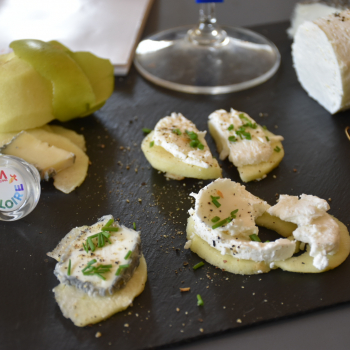 Recette pommes craquantes et chèvre frais aux herbes